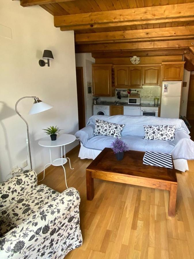 La Buhardilla De Sofia Apartment Sesué Екстериор снимка